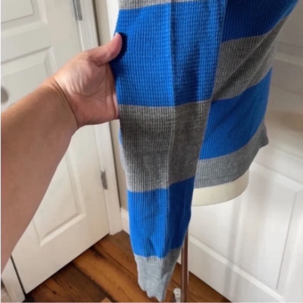 American Eagle Shirt Thermal Striped Sweater Gray Blue Long Sleeve Stripes Knit - Picture 6 of 16